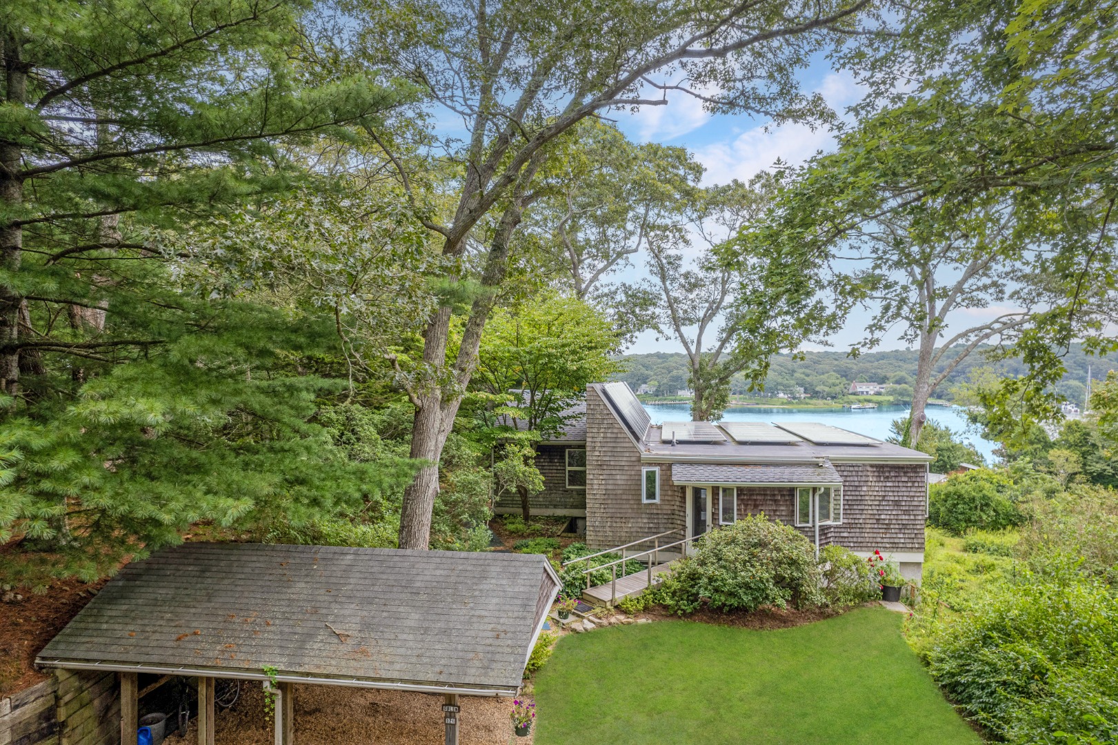 126 Border Road Vineyard Haven, MA 02568 - Photo 3 of 31 Gallery Image 3