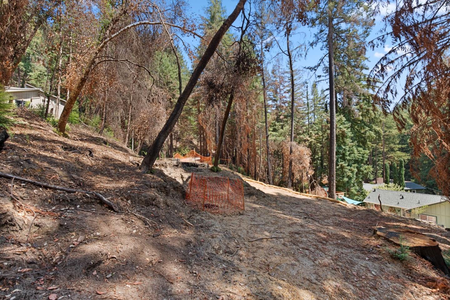 565 Locksley Road Boulder Creek, CA 95006 - Photo 9 of 17 Gallery Image 9