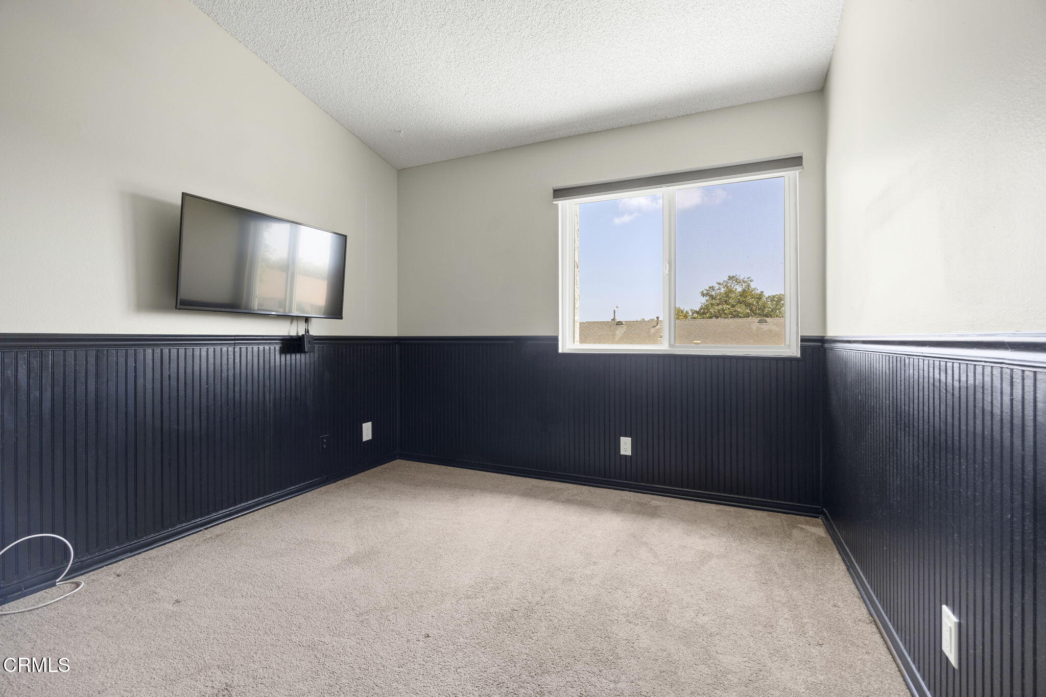 2730 Oarfish Lane Oxnard, CA 93035 - Photo 27 of 49 33-web-or-mls-Upmarketmedia_2730Oar-120