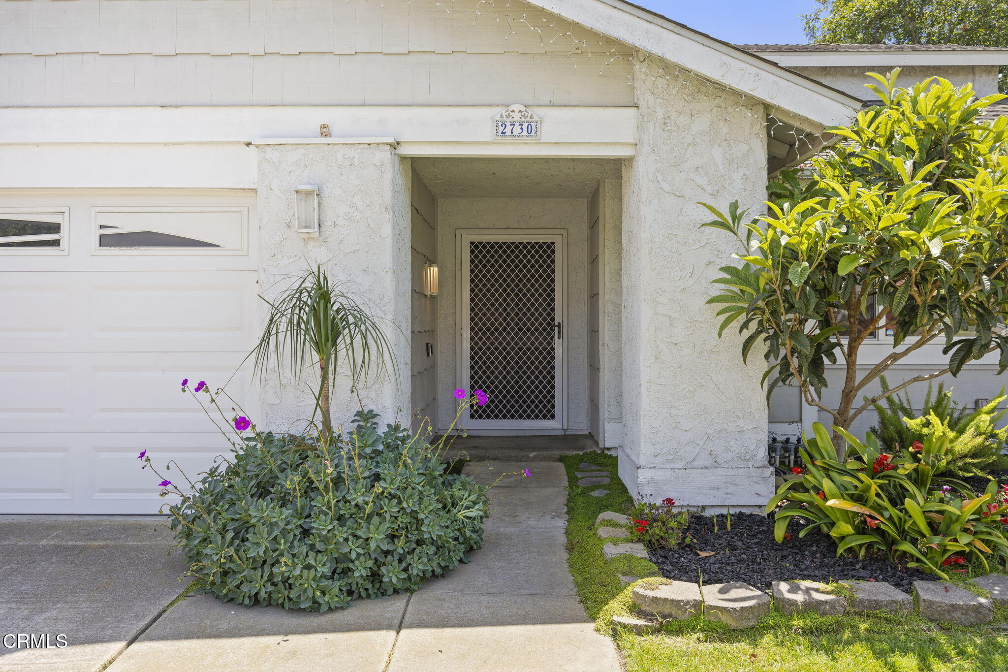 2730 Oarfish Lane Oxnard, CA 93035 - Photo 4 of 49 4-web-or-mls-Upmarketmedia_2730Oar-10