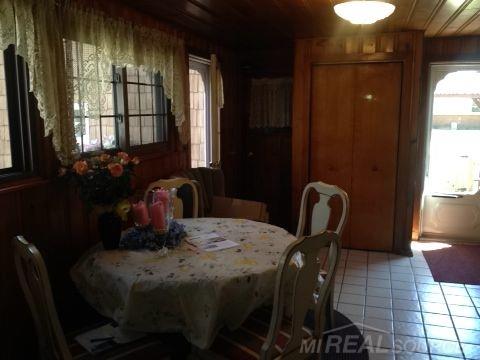 576 Trinway Road Troy, MI 48085 - Photo 24 of 41 Gallery Image 24