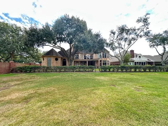 $938,000 | 4002 Colony Oaks Drive, Sugar Land, TX 77479