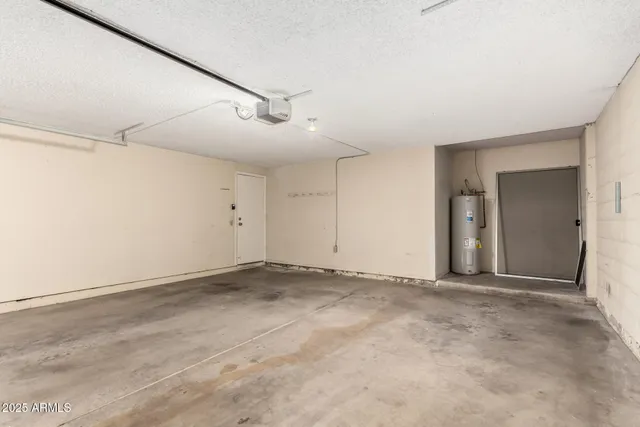 $1,900 | 2926 West Altadena Avenue, Phoenix, AZ 85029