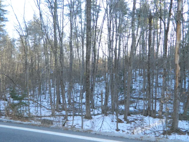 $90,000 | R6-41-s3 Railroad Avenue, Springvale, ME 04083