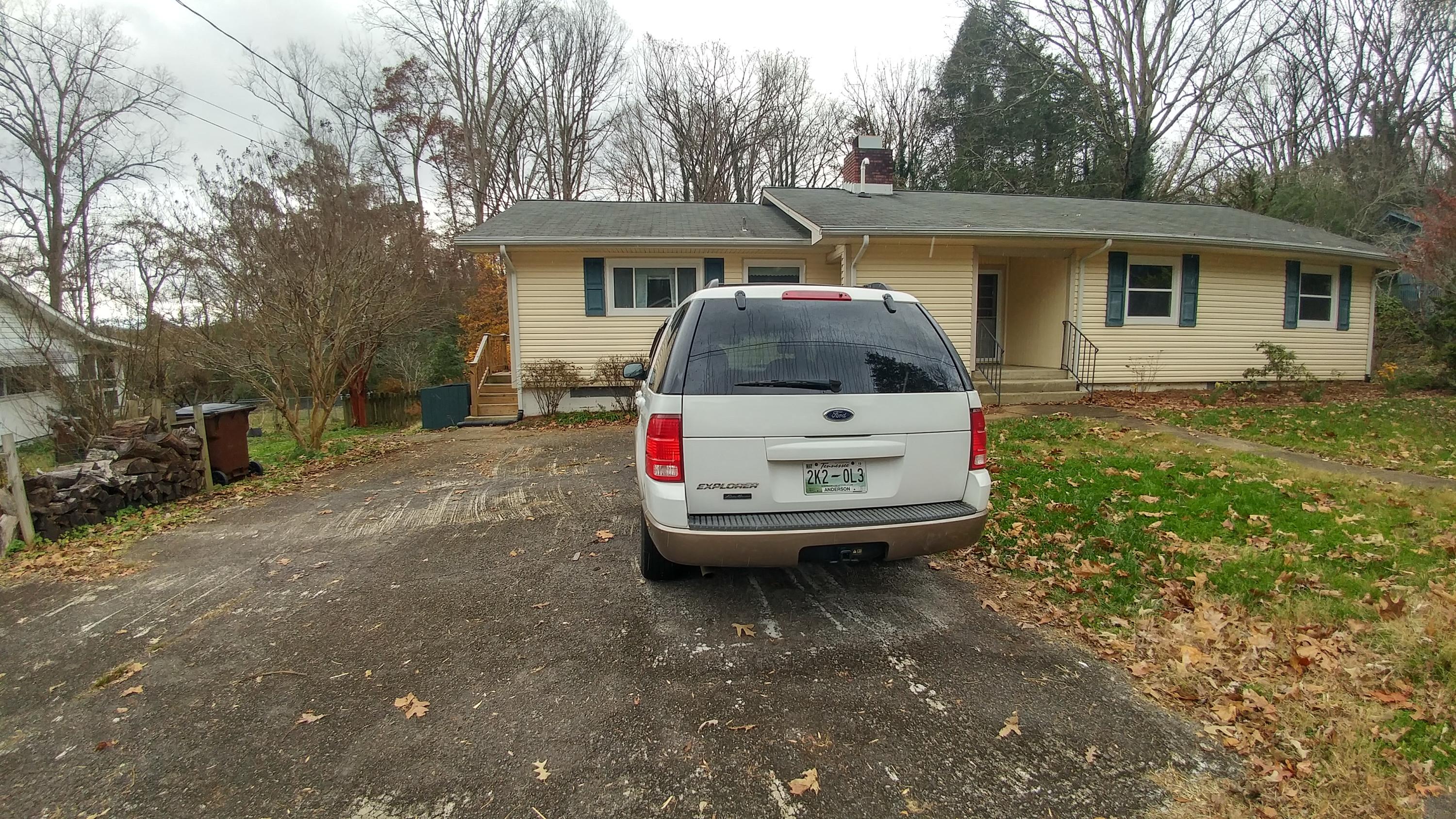 111 Taylor Road Oak Ridge, TN 37830 - Photo 2 of 22 1205181053_HDR