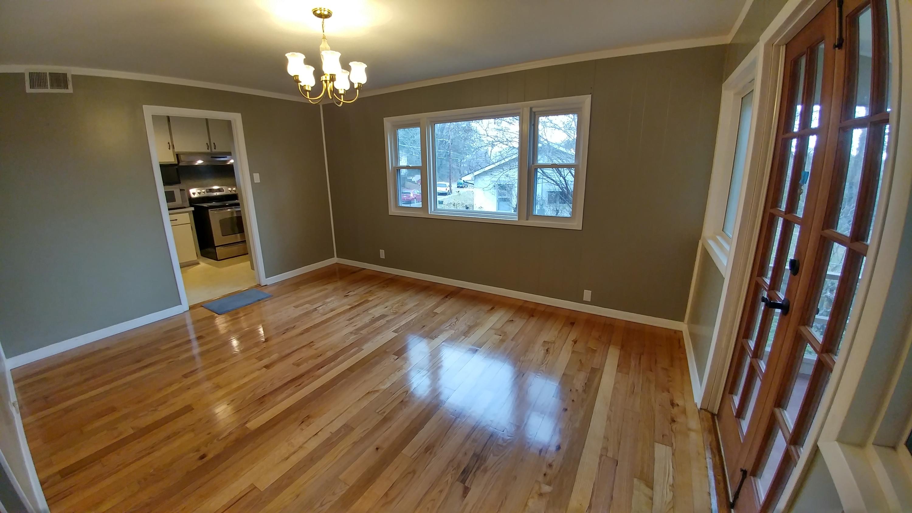 111 Taylor Road Oak Ridge, TN 37830 - Photo 5 of 22 1205181035_HDR