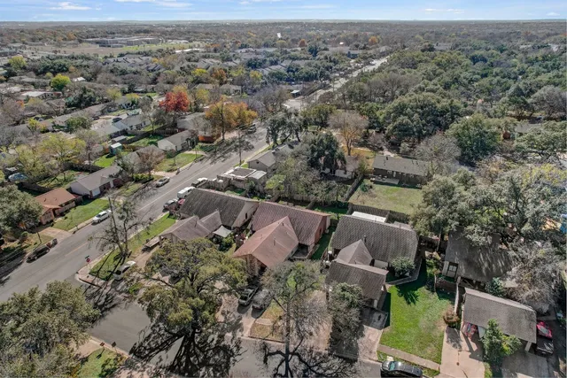 an aerial view of multiple house