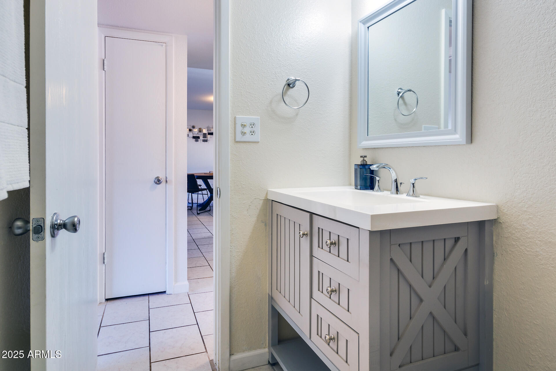 926 North Date Mesa, AZ 85201 - Photo 11 of 20 18