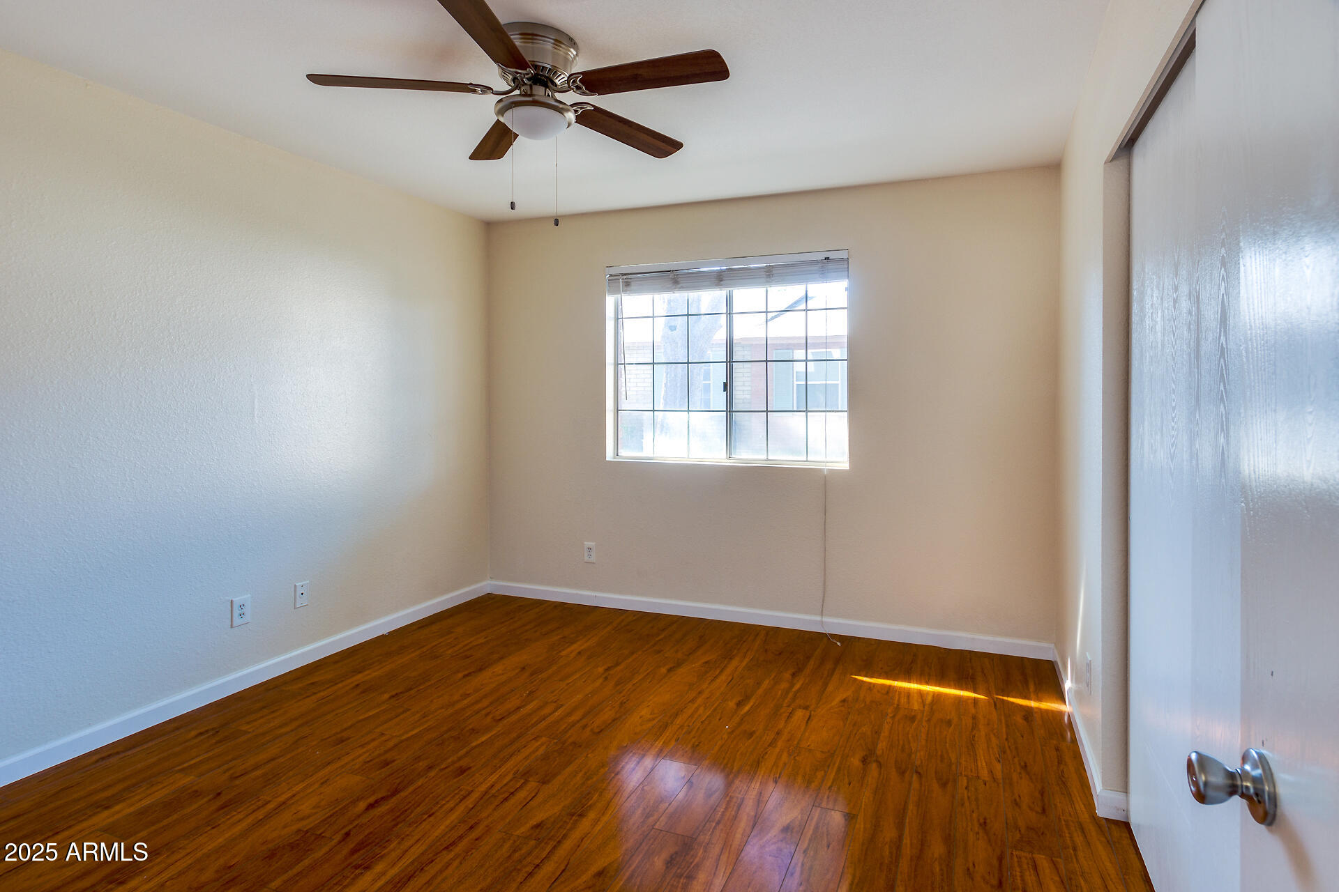 926 North Date Mesa, AZ 85201 - Photo 13 of 20 15