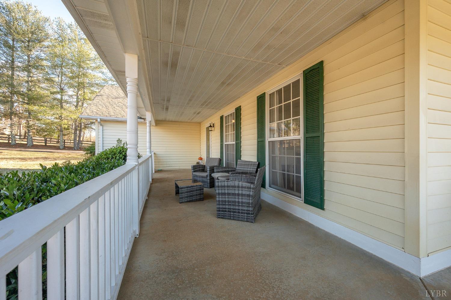 3520 Roaring Run Road Goode, VA 24556 - Photo 19 of 68