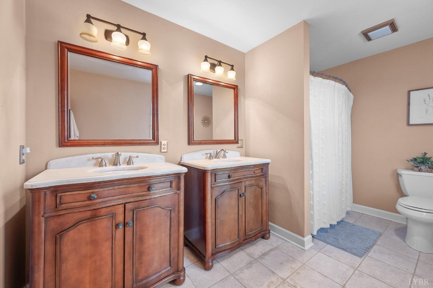 3520 Roaring Run Road Goode, VA 24556 - Photo 2 of 68