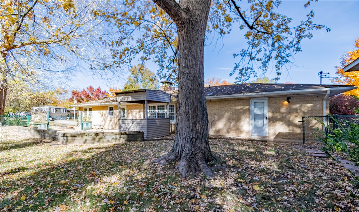 1487 West Glenn Drive Decatur, IL 62526 - Photo 19 of 20