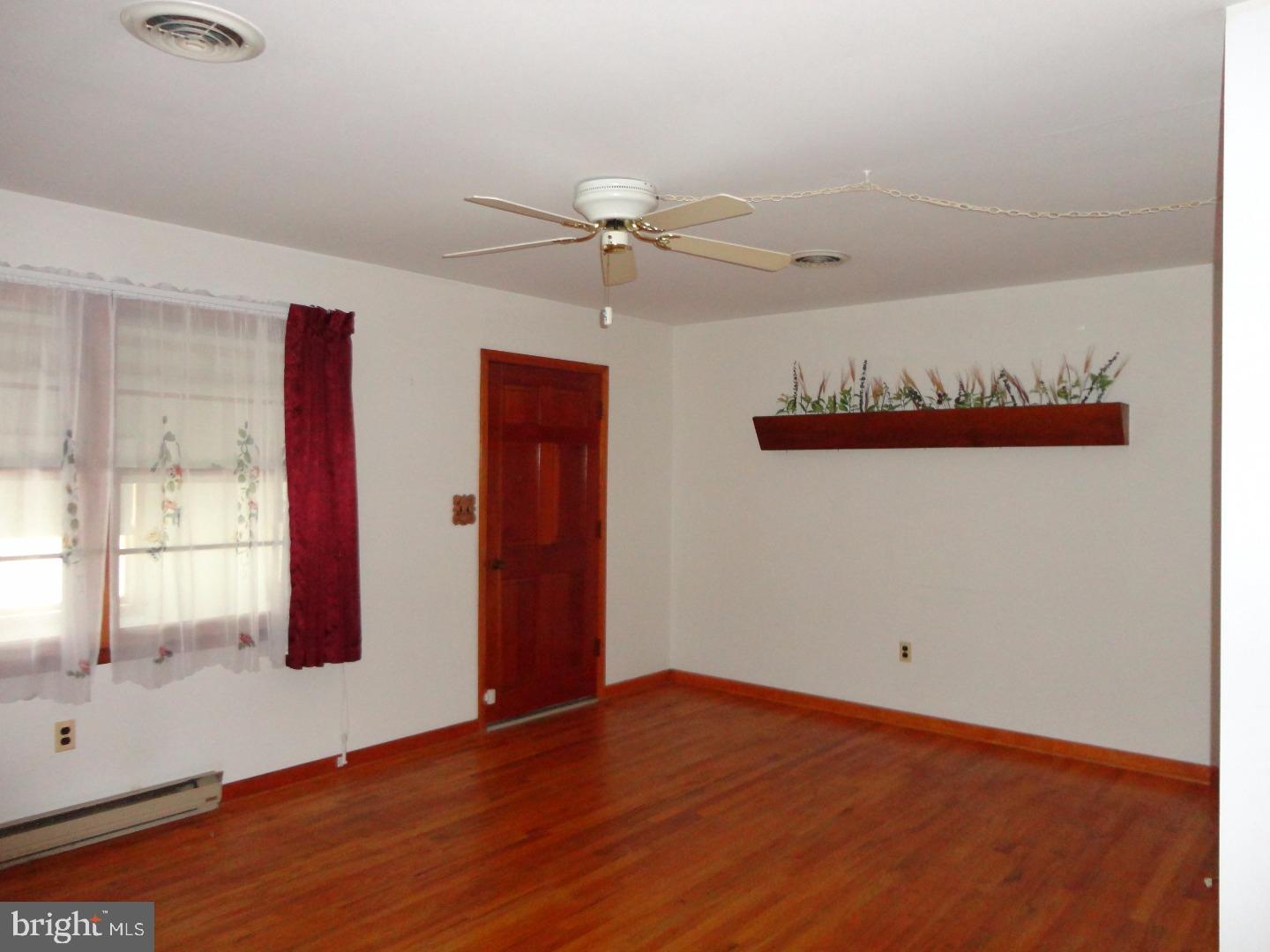 1999 Shaws Corner Road Clayton, DE 19938 - Photo 2 of 23 Gallery Image 2