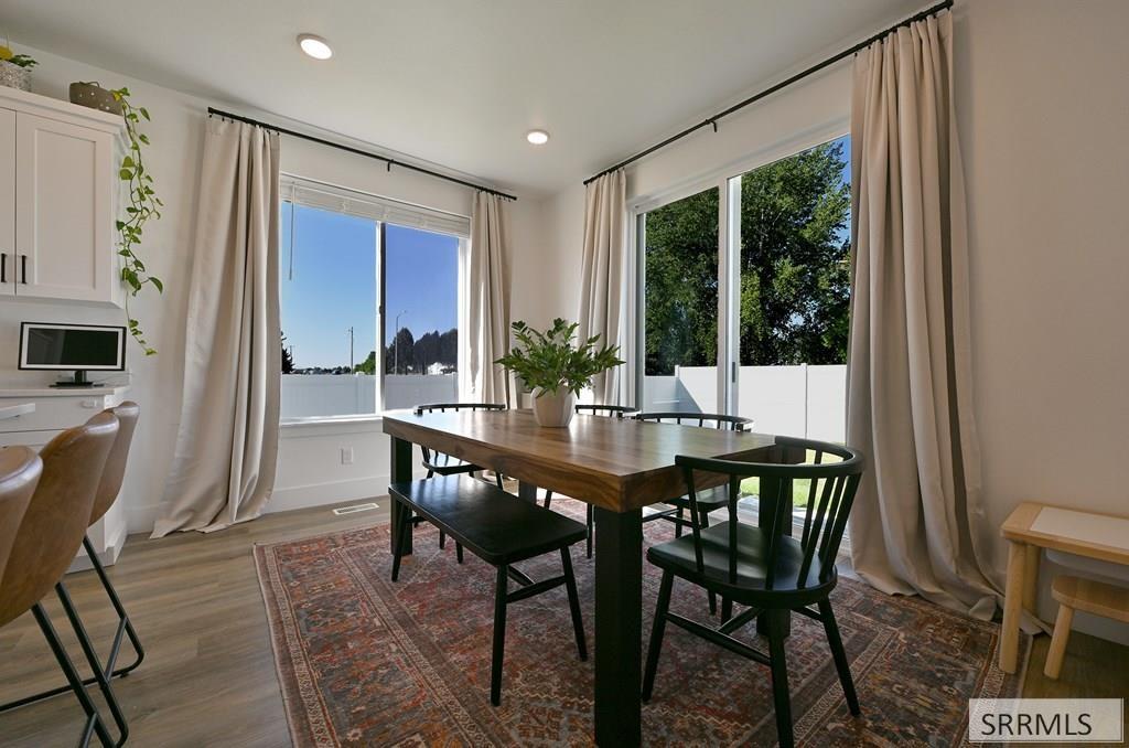1458 North 805 Street Shelley, ID 83274 - Photo 6 of 27 Dining Area