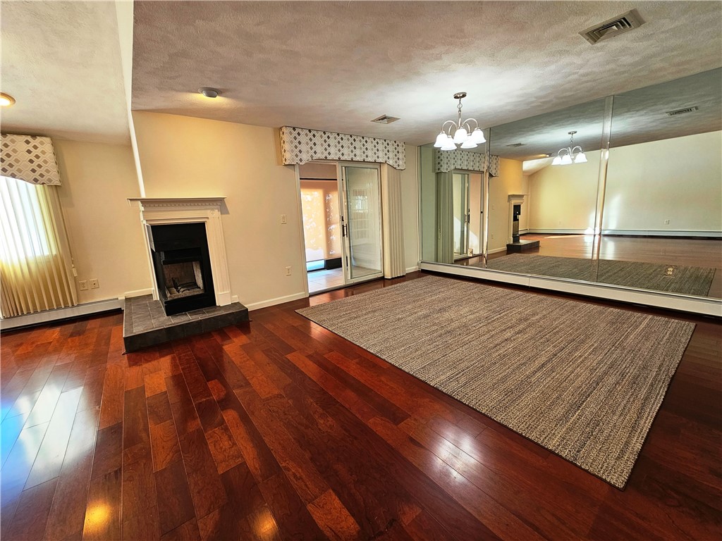 2970 Mendon Road, Unit 187 Cumberland, RI 02864 - Photo 11 of 34 Living Room & Dining Area