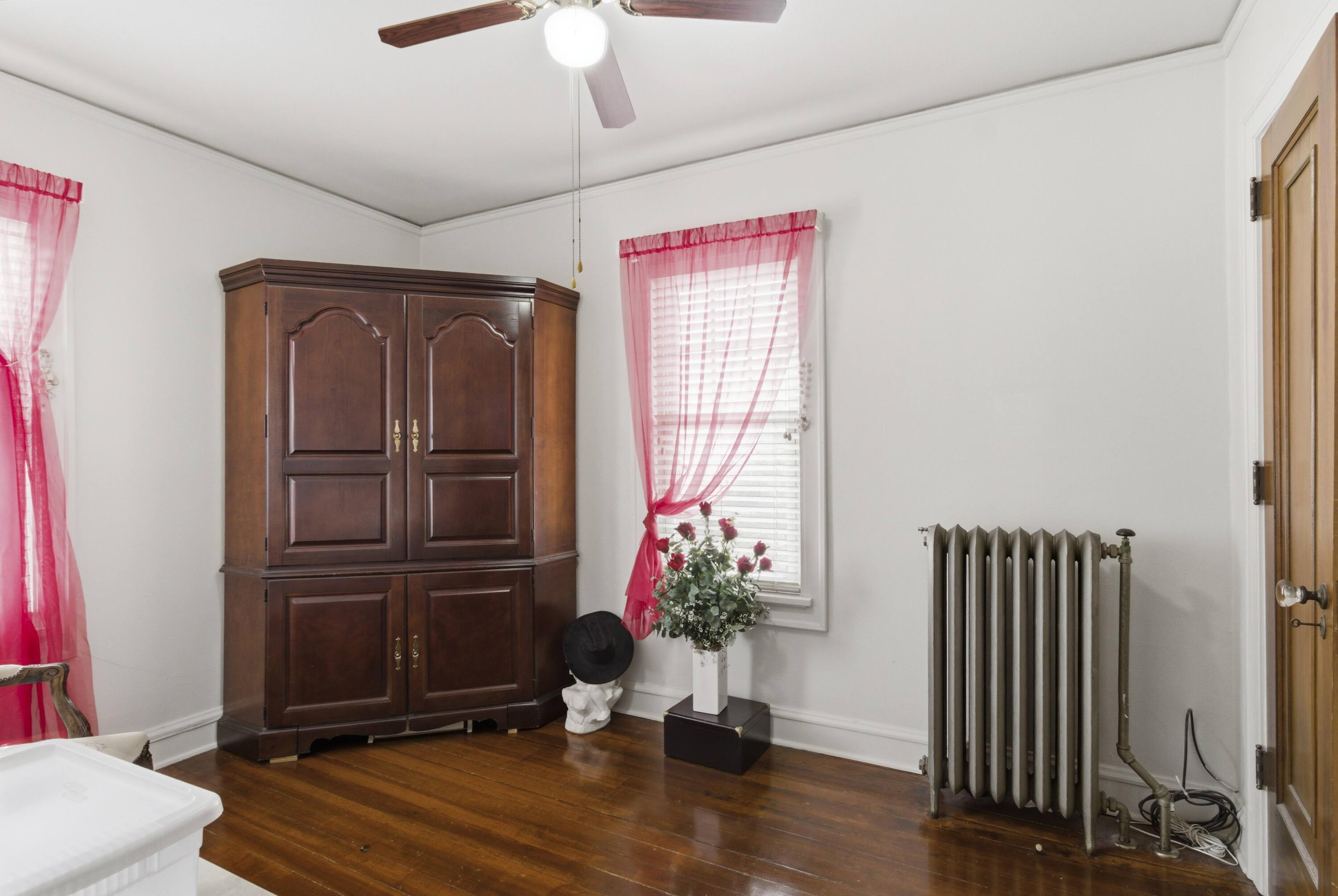 201 Capital Street Burlington, WI 53105 - Photo 25 of 39 IMG_8459