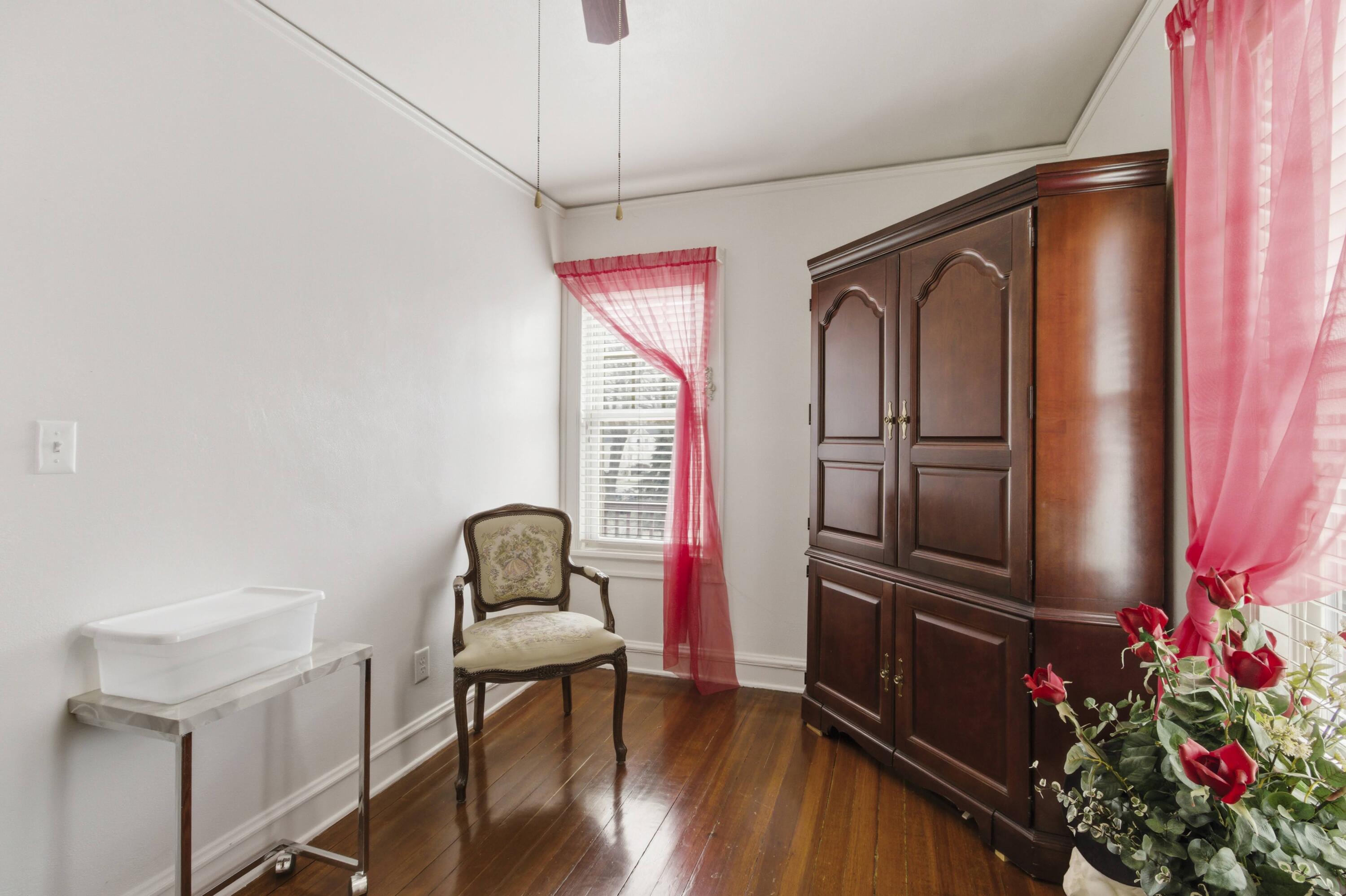 201 Capital Street Burlington, WI 53105 - Photo 26 of 39 IMG_8465