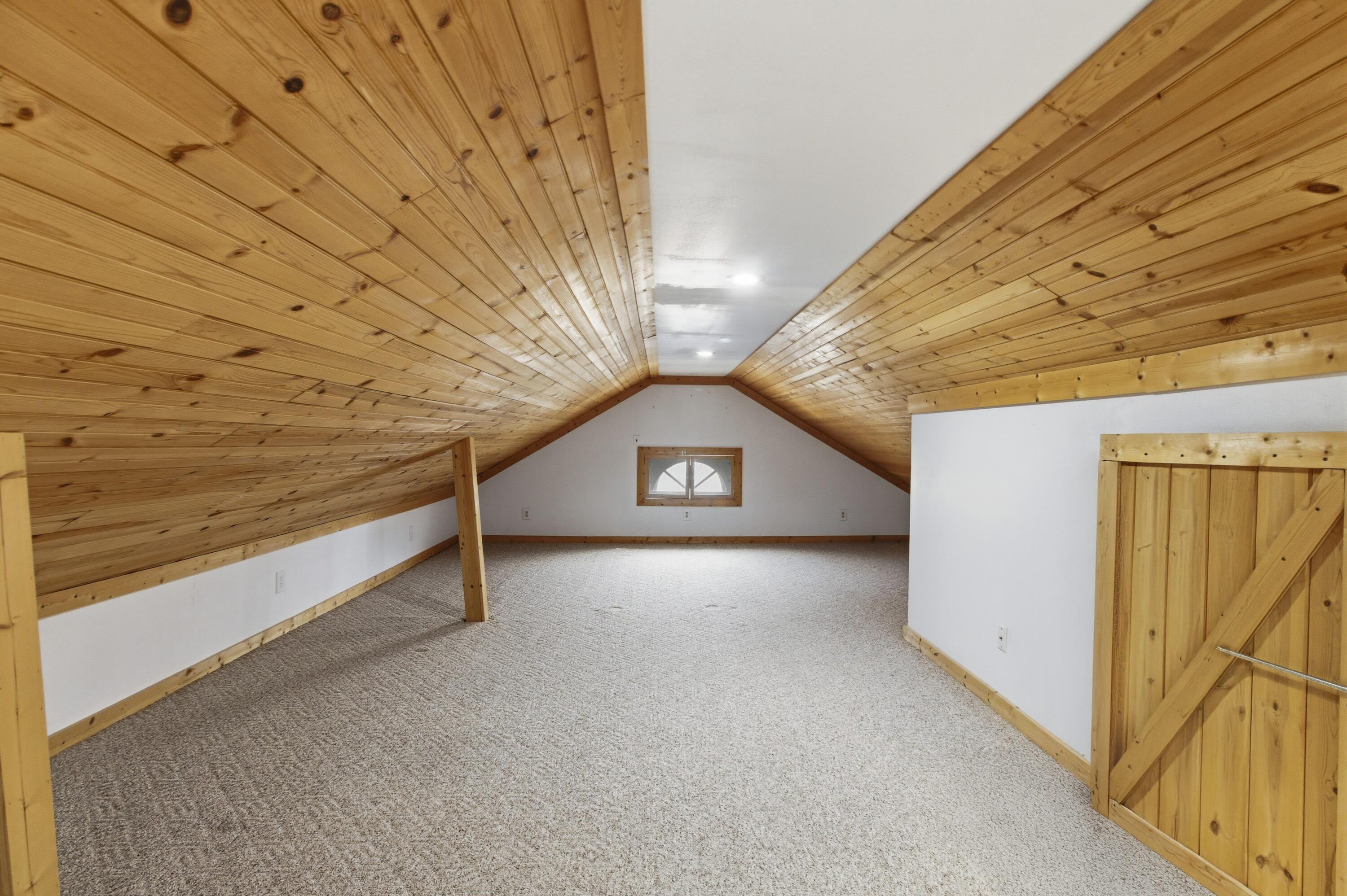 201 Capital Street Burlington, WI 53105 - Photo 28 of 39 IMG_8432