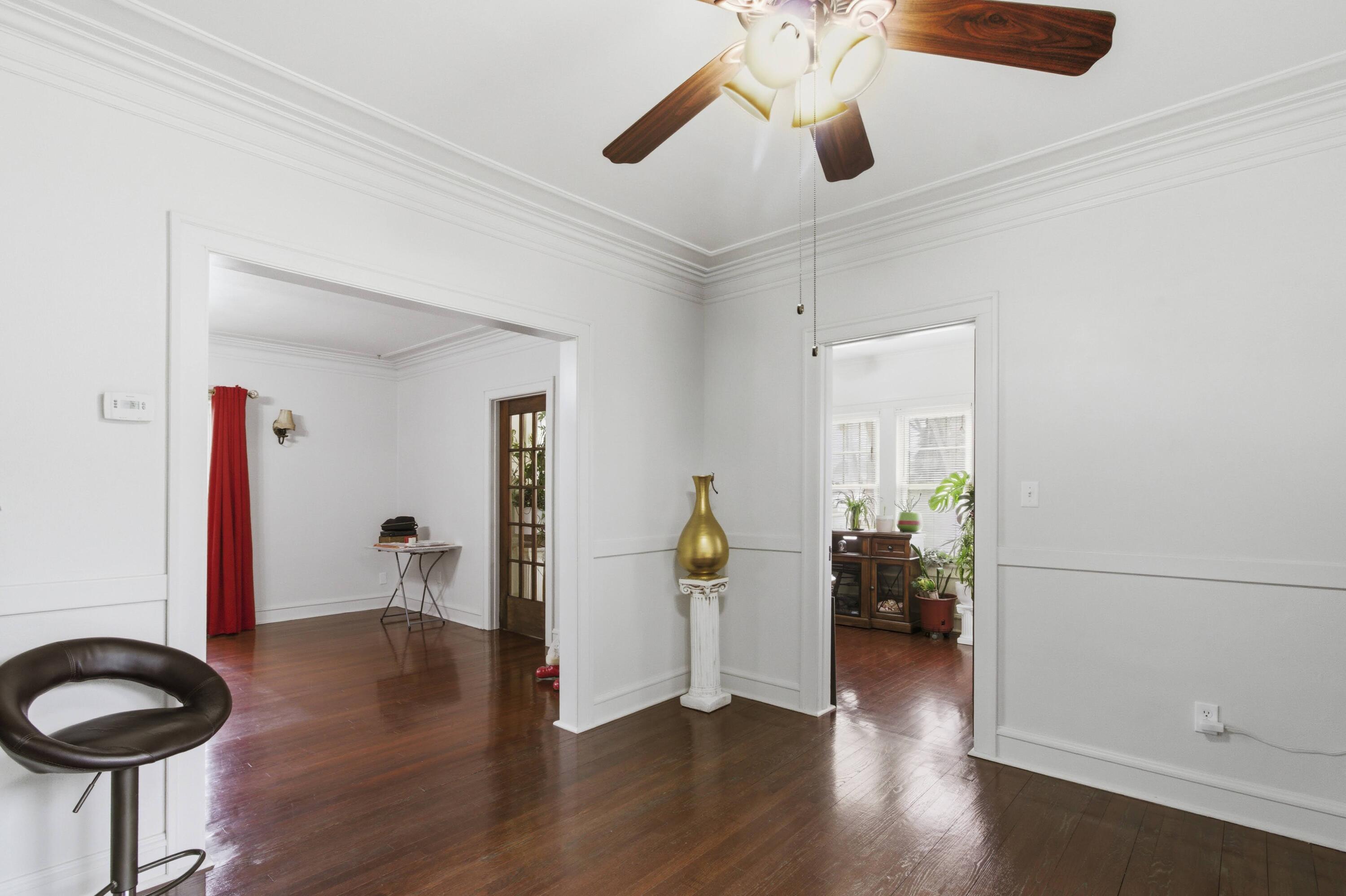 201 Capital Street Burlington, WI 53105 - Photo 9 of 39 IMG_8387