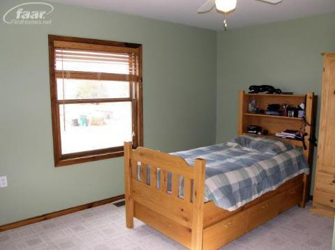 7190 East Burt Road Birch Run, MI 48415 - Photo 11 of 16 20234684-10.JPG