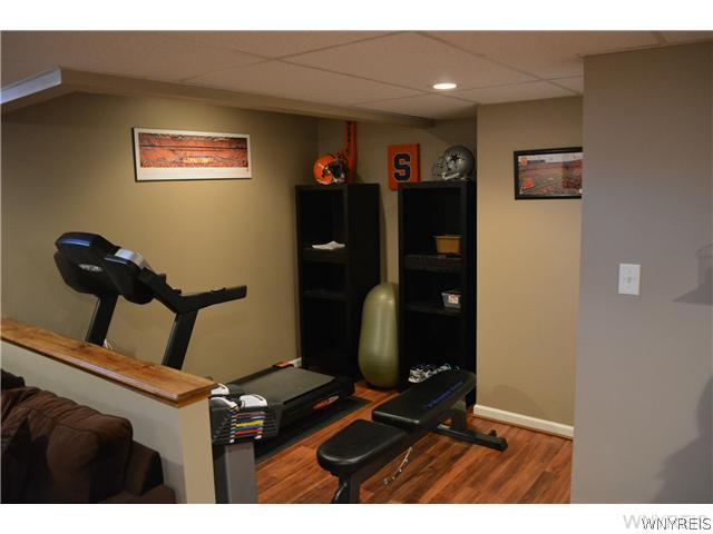 3922 Fritz Road Wheatfield, NY 14120 - Photo 15 of 23 Exterior Front