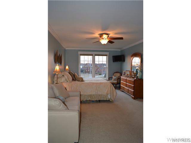 3922 Fritz Road Wheatfield, NY 14120 - Photo 23 of 23 Exterior Front