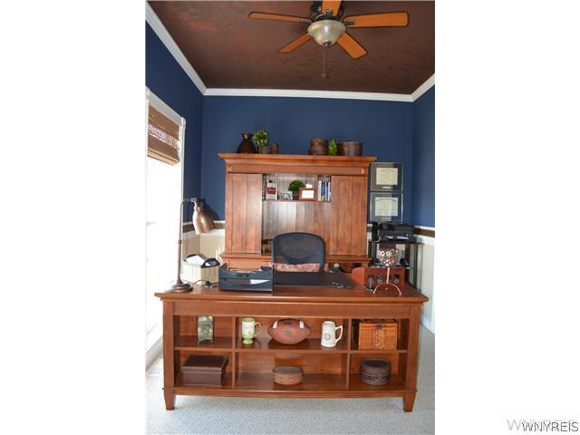 3922 Fritz Road Wheatfield, NY 14120 - Photo 5 of 23 Exterior Front