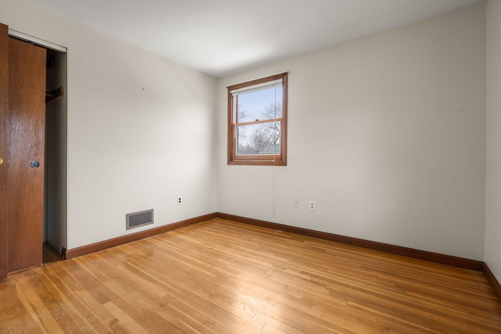 6 Nancy Circle Maynard, MA 01754 - Photo 14 of 27