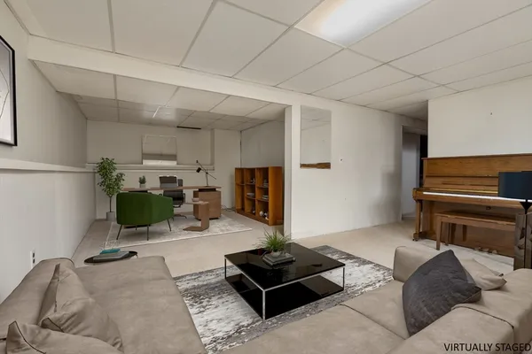 $609,000 | 6 Nancy Circle, Maynard, MA 01754