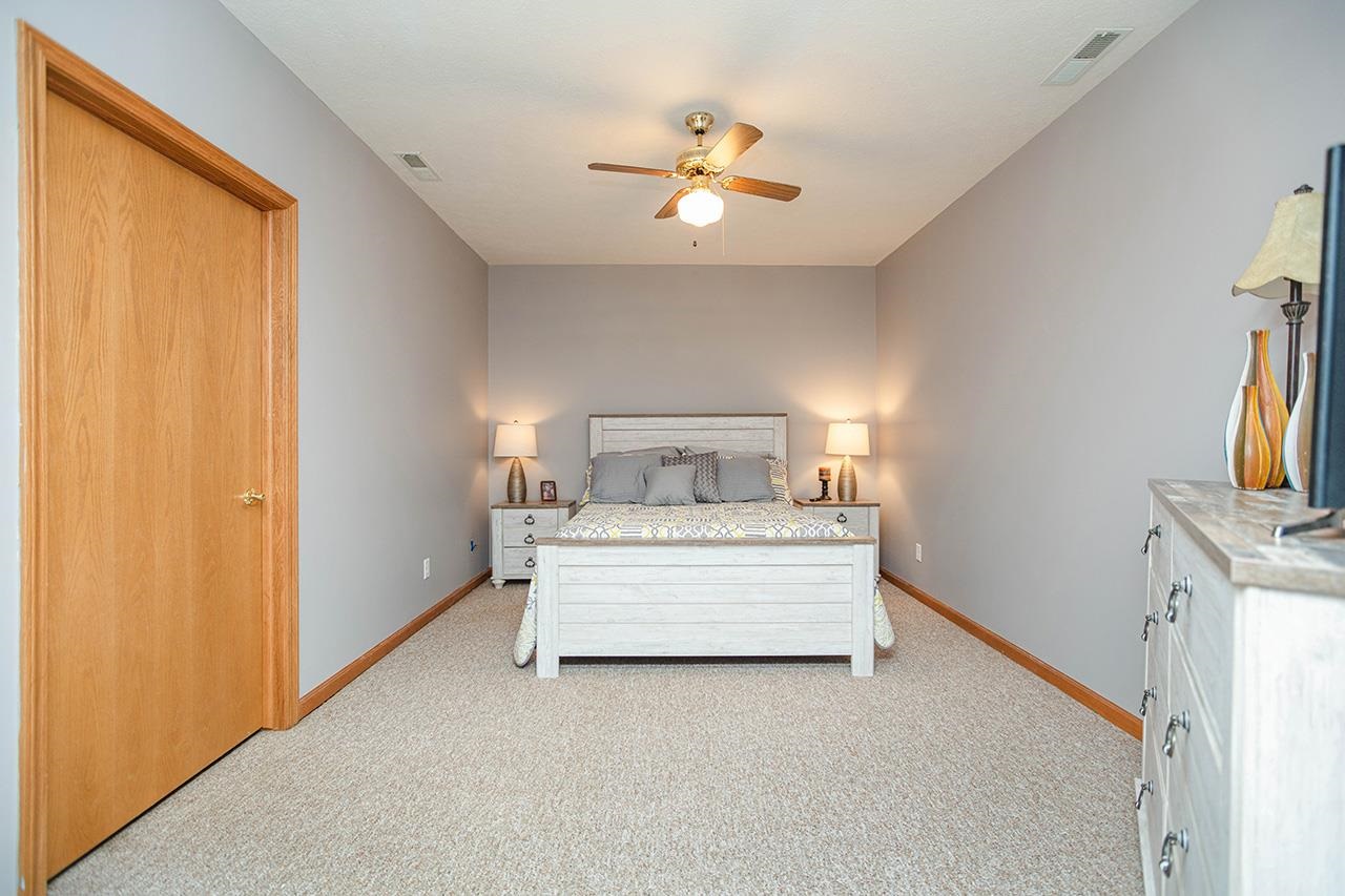 1621 West Briaridge Road Warsaw, IN 46580 - Photo 25 of 35 Gallery Image 25