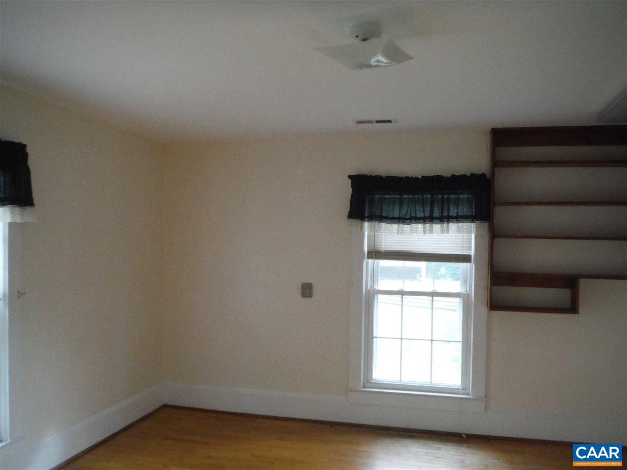 1270 Locust Grove Church Road Orange, VA 22960 - Photo 28 of 46 an empty room with a window