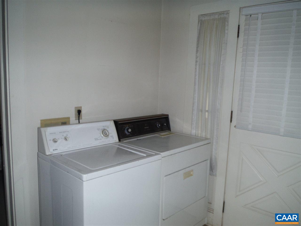 1270 Locust Grove Church Road Orange, VA 22960 - Photo 31 of 46 a utility room with dryer and washer