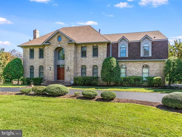 $7,500 | 8951 Brook Road, McLean, VA 22102