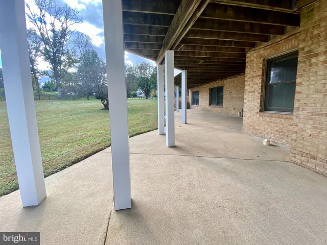 a view of a porch of the house