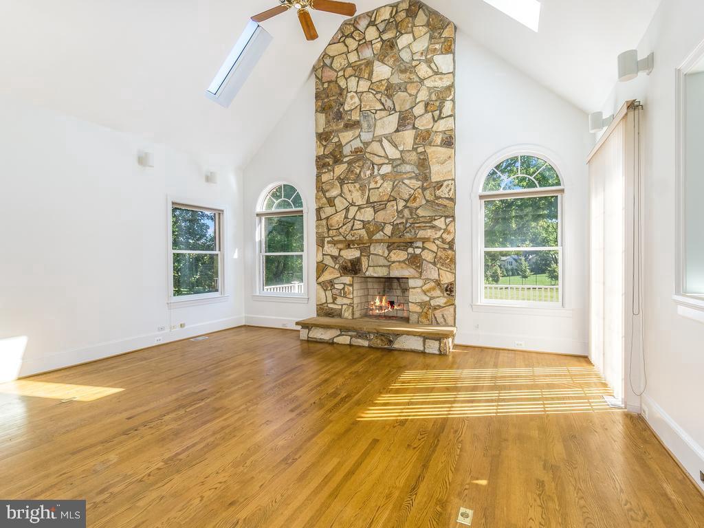 8951 Brook Road McLean, VA 22102 - Photo 9 of 33 Family Room -Virtually Staged FP Flame