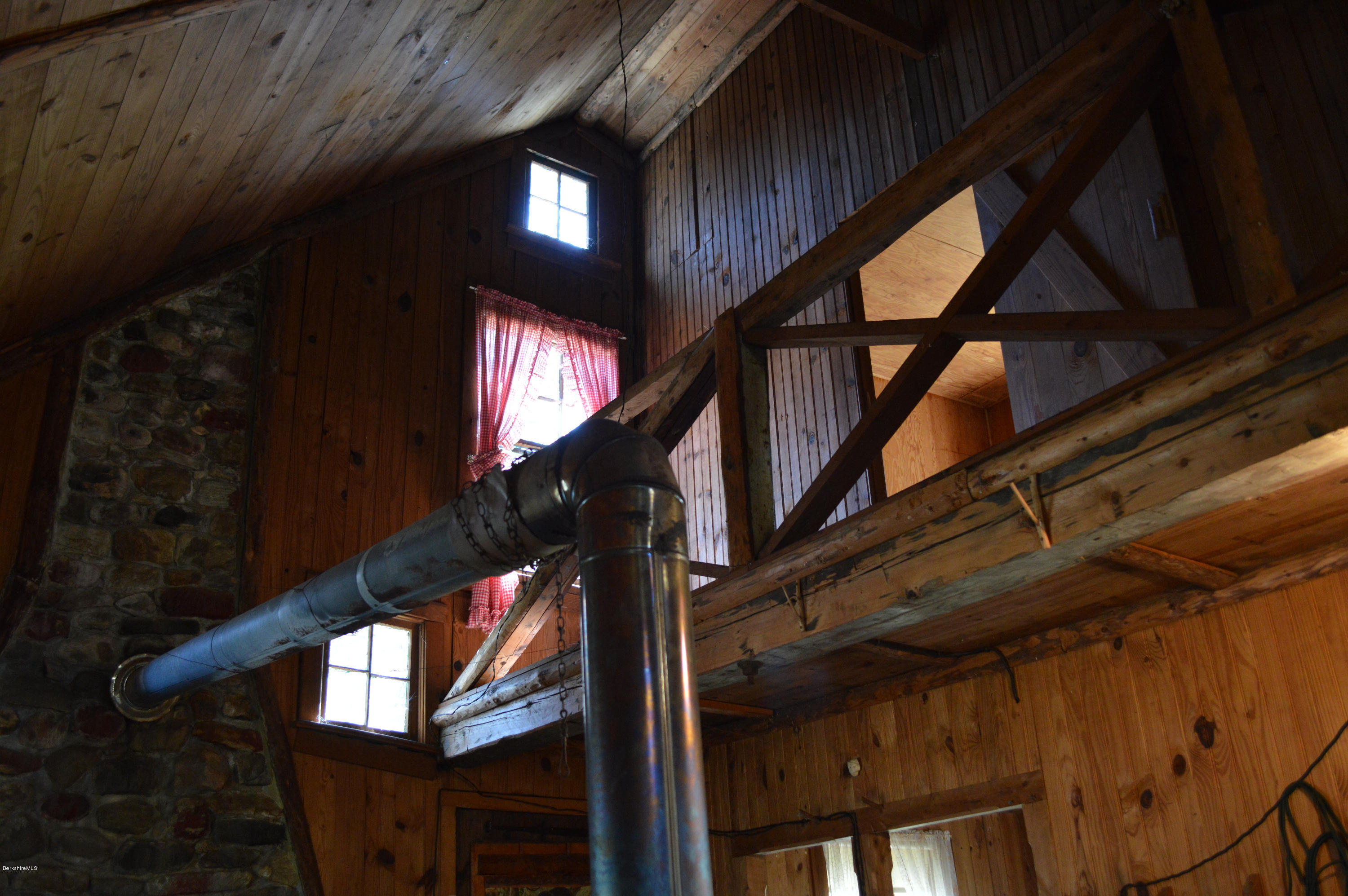 995 Plumb Road Becket, MA 01223 - Photo 3 of 12 a view of an entryway