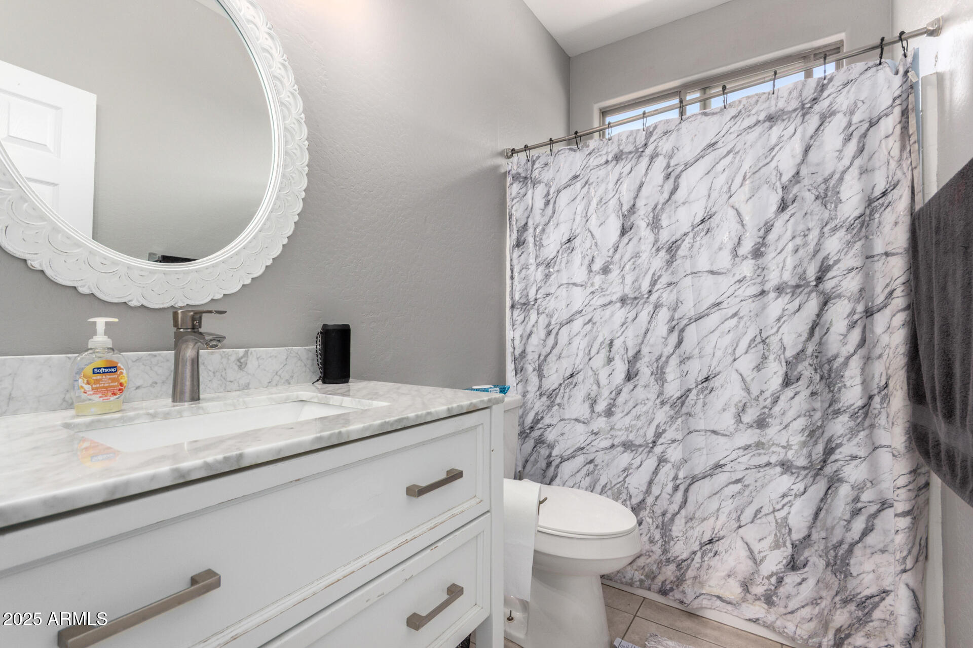 2413 West Beverly Rd. Phoenix, AZ 85041 - Photo 23 of 28 24 Beverly