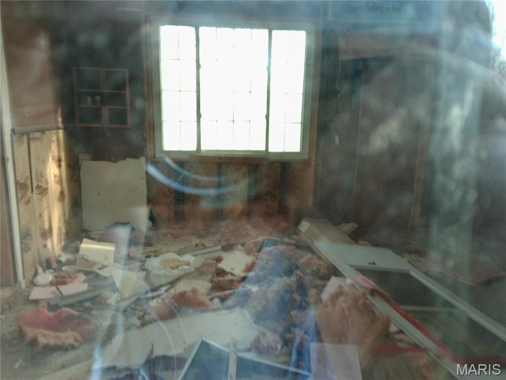 305 South Main Street Sandoval, IL 62882 - Photo 5 of 8