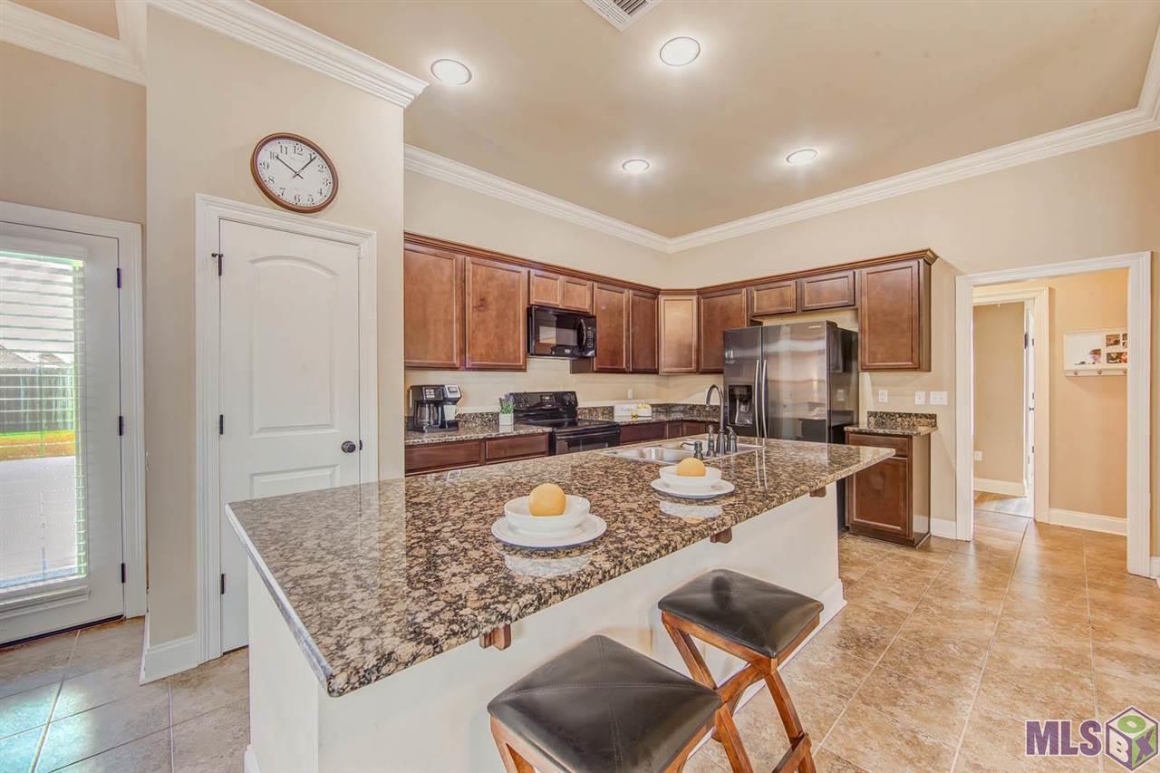 125 Chestnut Ridge Drive Gray, LA 70359 - Photo 3 of 12