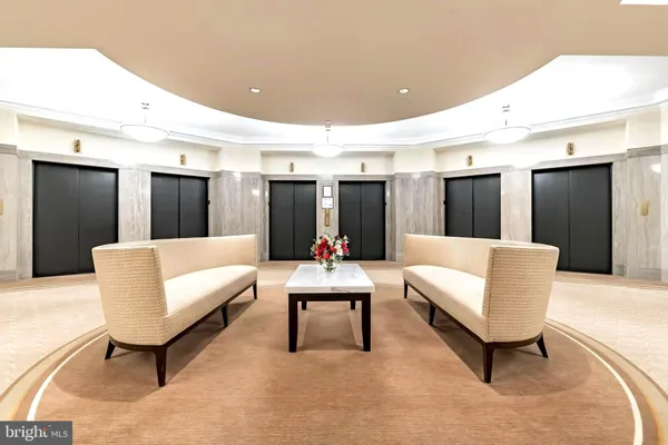 $3,400 | 1600-18 Arch Street, Unit 1518, Philadelphia, PA 19103