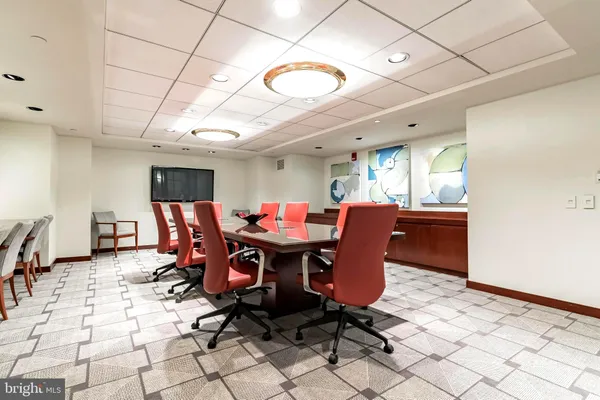 $3,400 | 1600-18 Arch Street, Unit 1518, Philadelphia, PA 19103