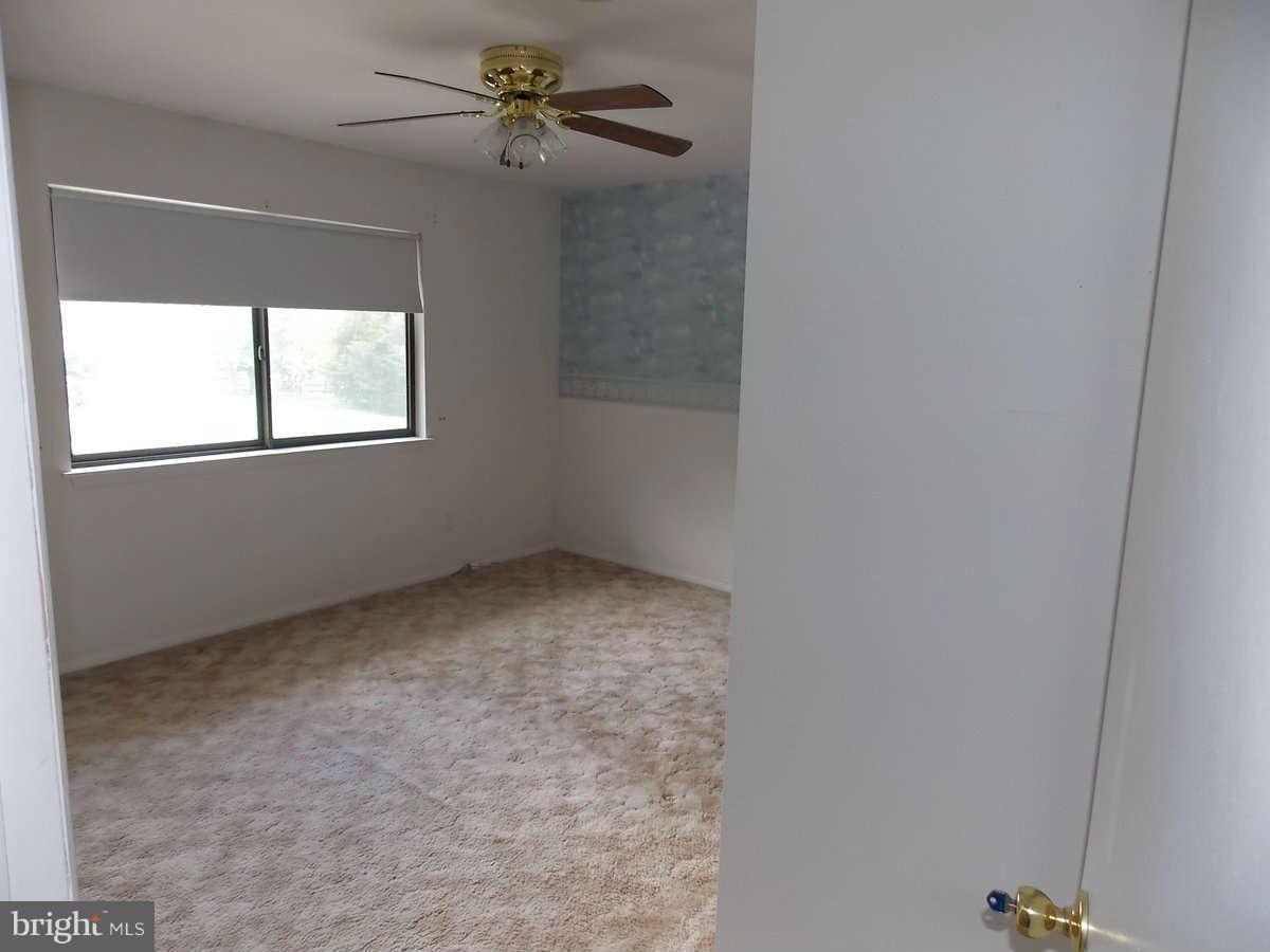 5196 Perry Road Mount Airy, MD 21771 - Photo 14 of 28 Bedroom (Master)