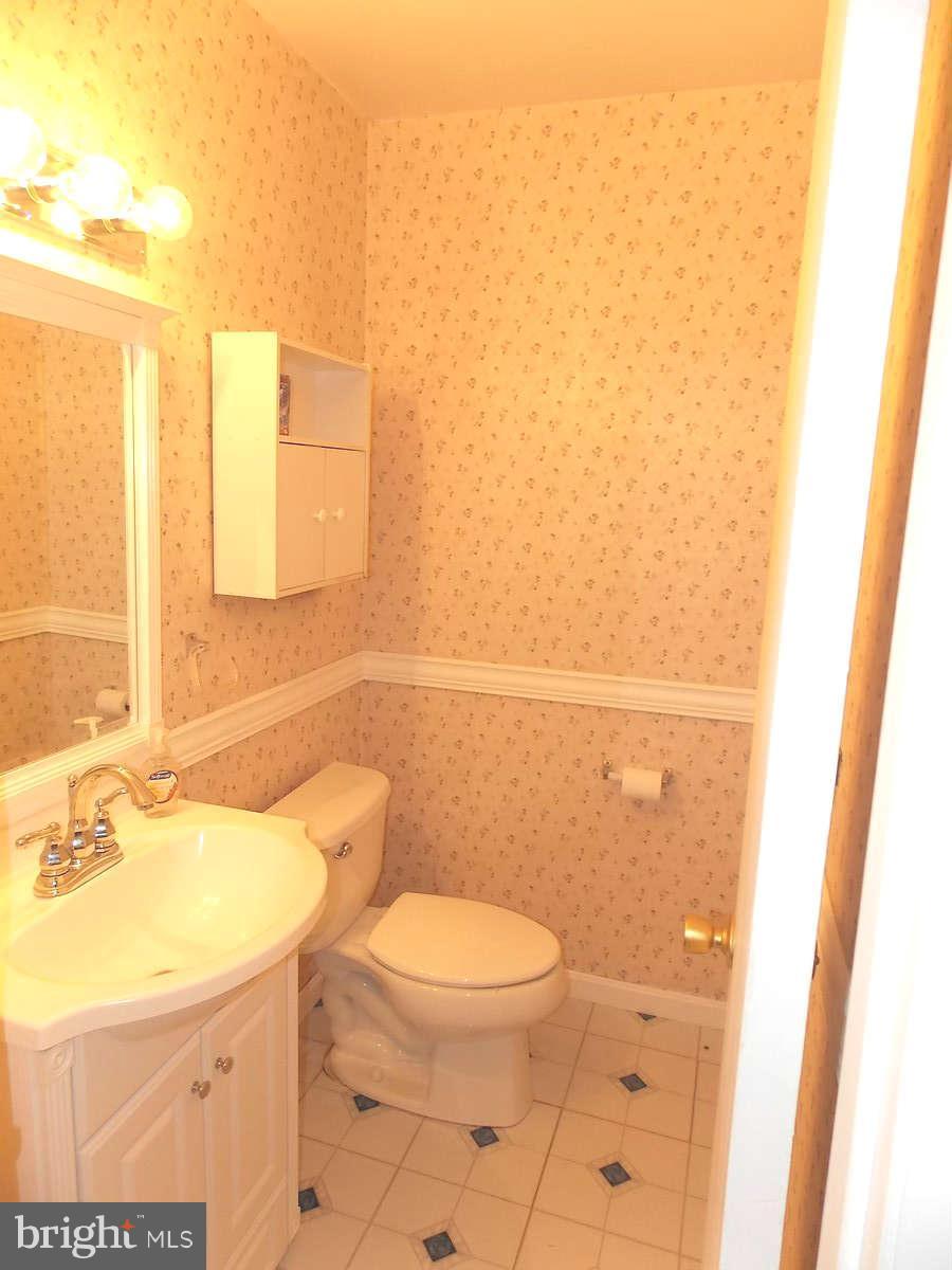5196 Perry Road Mount Airy, MD 21771 - Photo 15 of 28 Bath