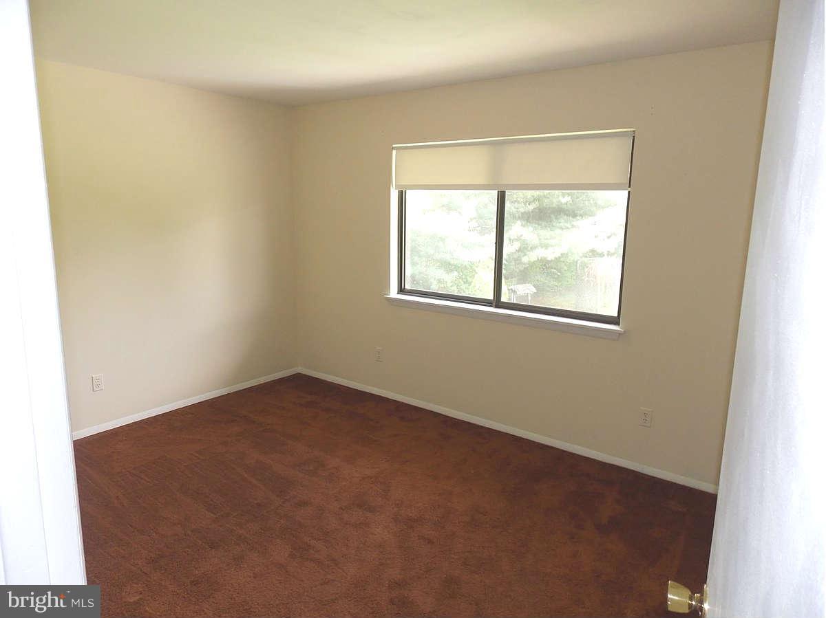 5196 Perry Road Mount Airy, MD 21771 - Photo 16 of 28 Bedroom