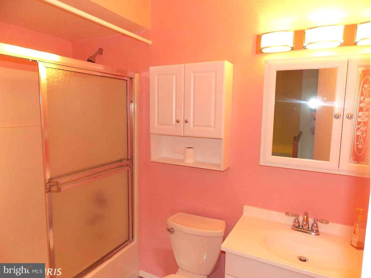 5196 Perry Road Mount Airy, MD 21771 - Photo 17 of 28 Bath
