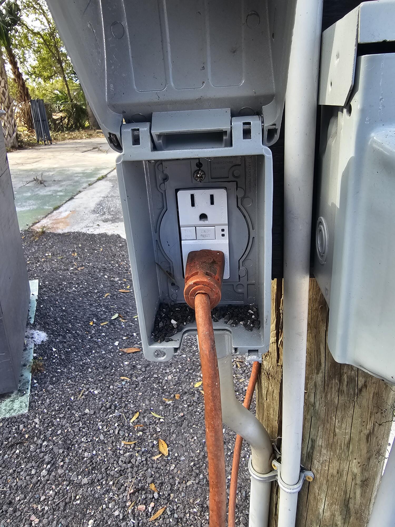 2594 Highway 70 Okeechobee, FL 34974 - Photo 13 of 20 20260128_141608