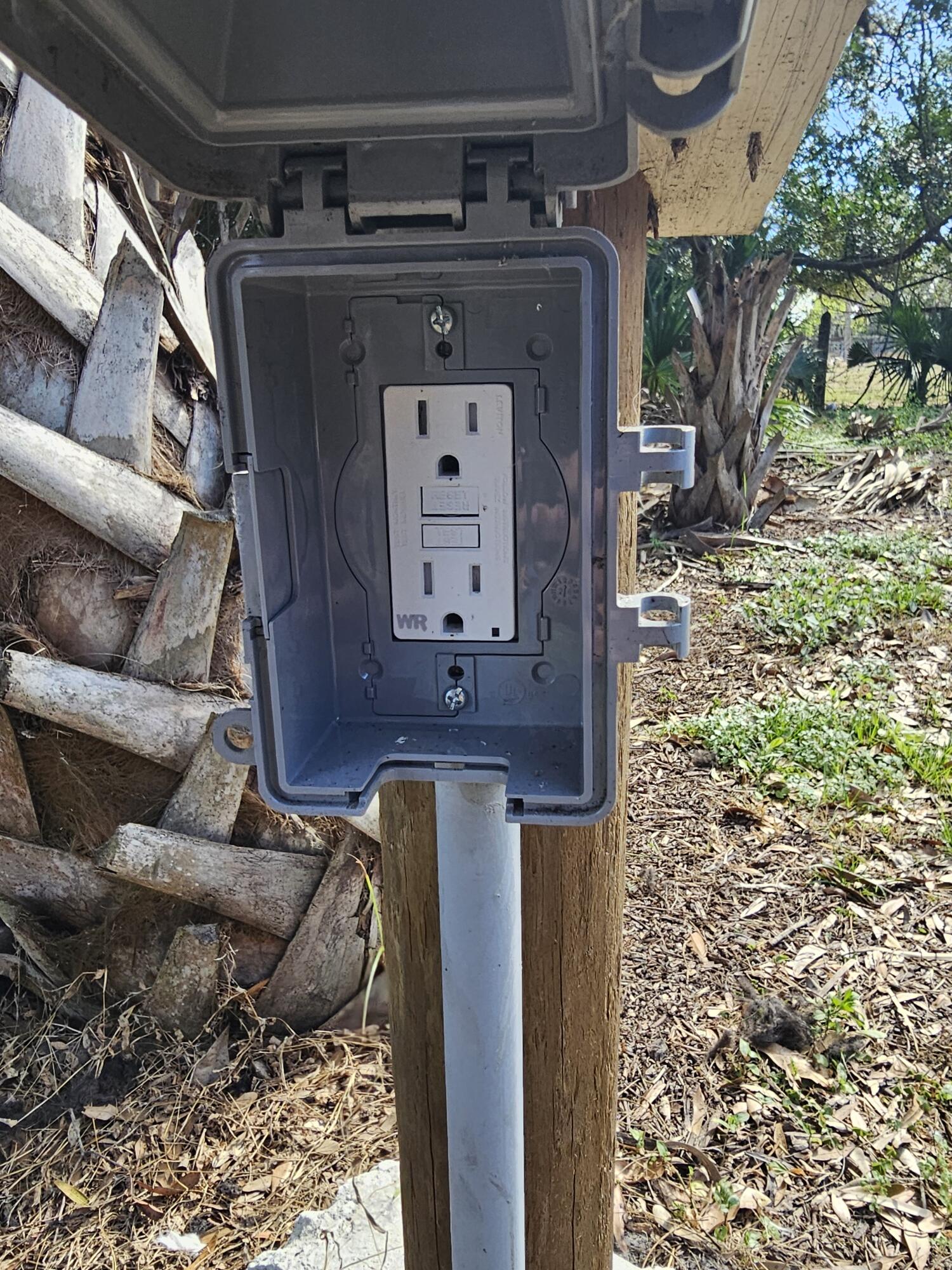 2594 Highway 70 Okeechobee, FL 34974 - Photo 14 of 20 20260128_141652