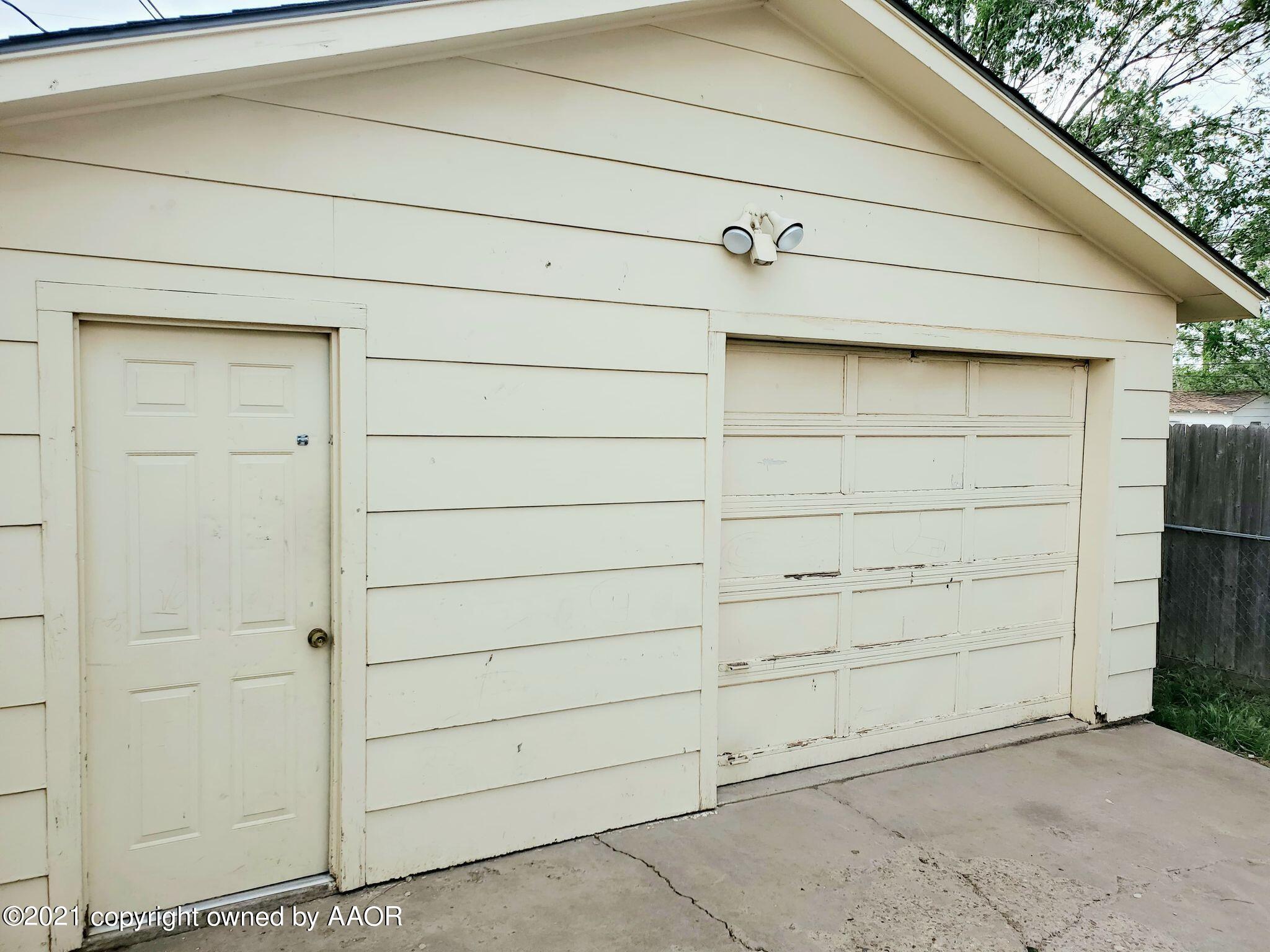 3812 South Hayden Street Amarillo, TX 79110 - Photo 2 of 9 a view of a house with garage