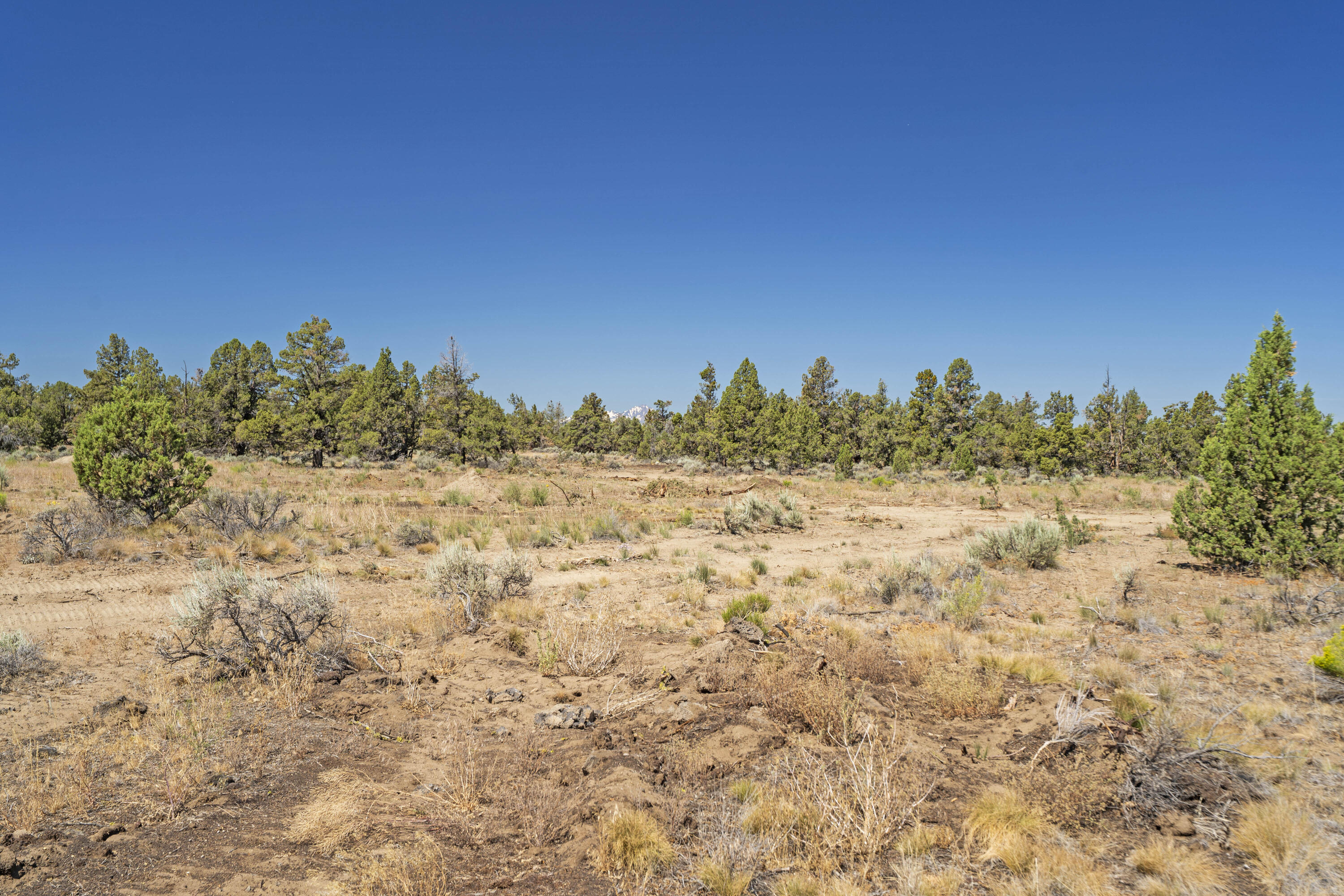 68385 Conquest Rd Bend, Unit LOT 6 Bend, OR 97701 - Photo 1 of 9 04-6