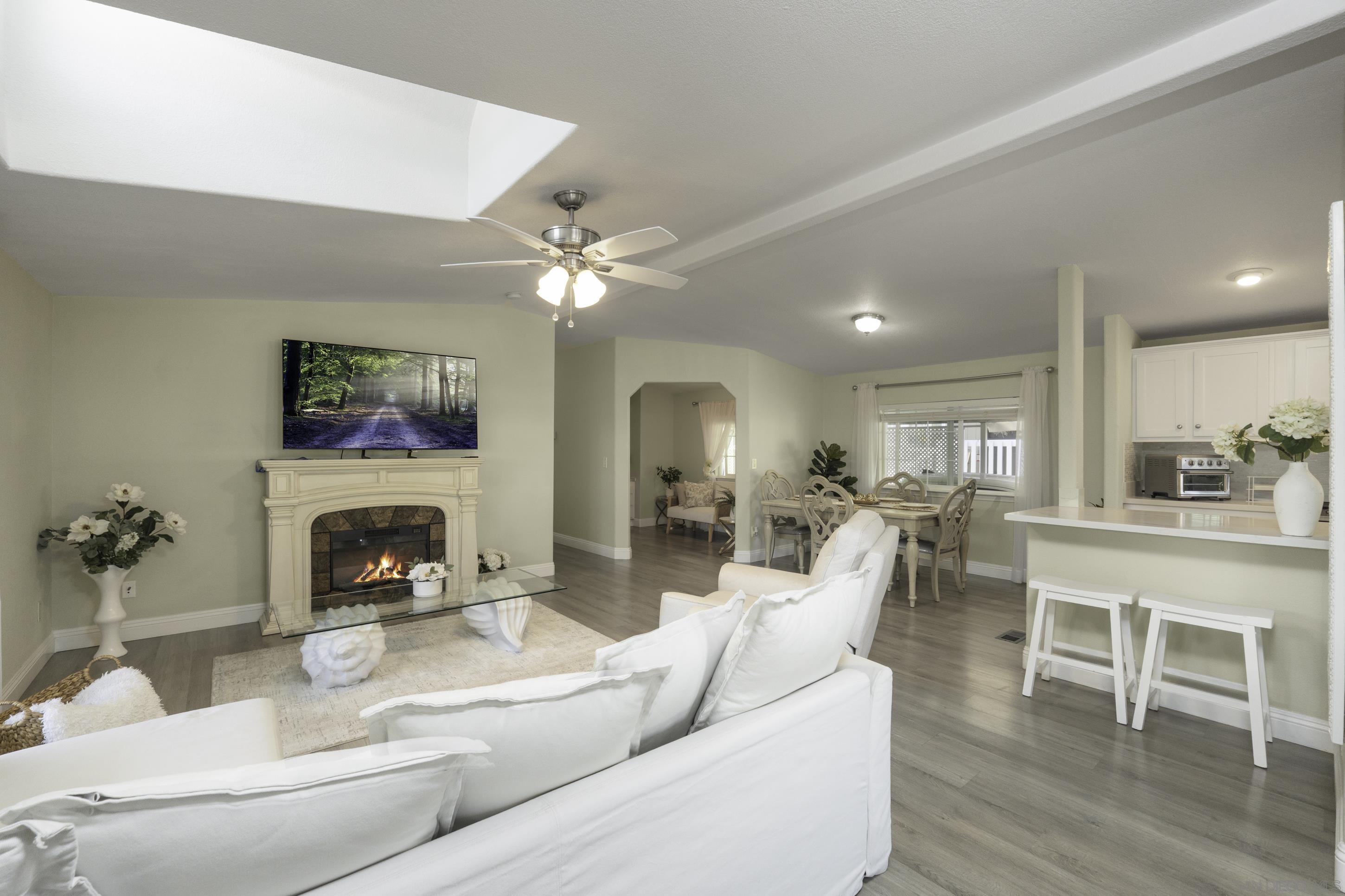 8545 Mission Gorge Road Santee, CA 92071 - Photo 4 of 38